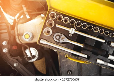 VEHICLE REPAIR